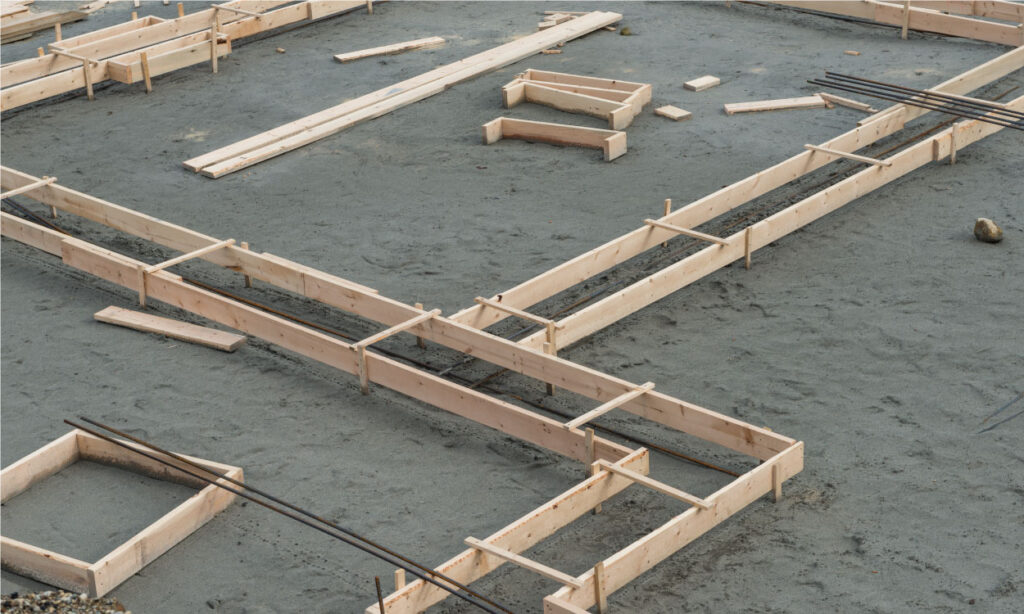 How Concrete Form Plywood Improves Finish Quality in Large-Scale Builds